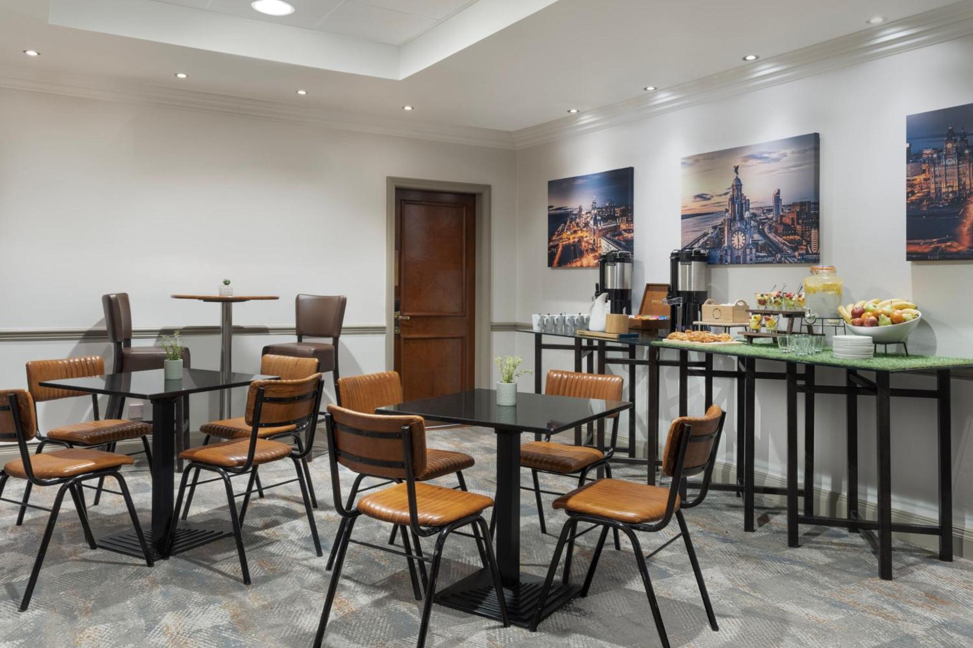 Delta Hotels By Marriott Liverpool City Centre Екстер'єр фото